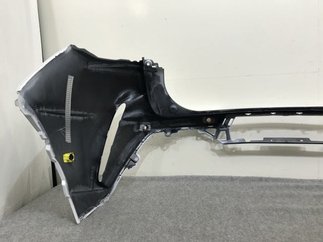 新車取り外し!クラウン スポーツ AZSH36W 純正 リア バンパー 52159-30B30 プレシャスホワイトパール 090 トヨタ(138361)