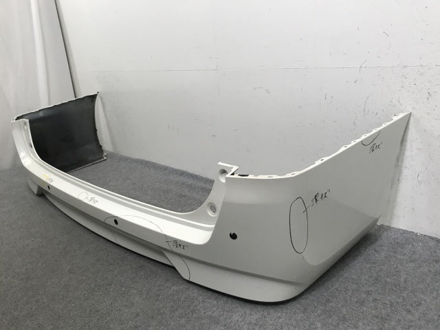 セレナ S/X/G/XV C27/GC27/GNC27 e-POWER/HC27 純正 前期 リア バンパー 85022 5TA0H ブリリアントホワイトパール QAB 日産(138380)