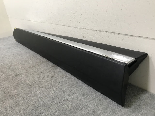 エクストレイル/X-TRAIL T33/SNT33 純正 左 フロント ドア モール/プロテクター 80871 6RA0B 素地/メッキ 日産(138422)