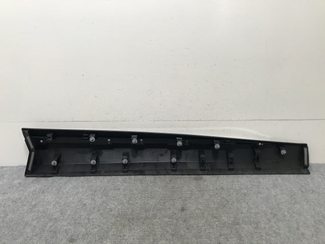 エクストレイル/X-TRAIL T33/SNT33 純正 左 フロント ドア モール/プロテクター 80871 6RA0B 素地/メッキ 日産(138422)