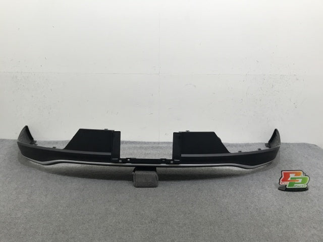 新車取り外し!クラウン クロスオーバー AZSH35 RS/TZSH35 純正 リア スポイラー ディフューザー/アンダー 52169-30320 素地 トヨタ(138458)