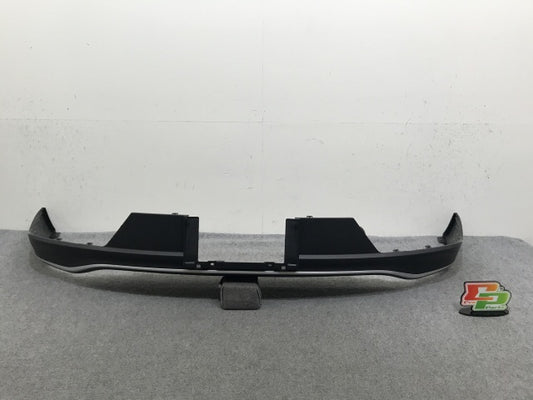 新車取り外し!クラウン クロスオーバー AZSH35 RS/TZSH35 純正 リア スポイラー ディフューザー/アンダー 52169-30320 素地 トヨタ(138458)