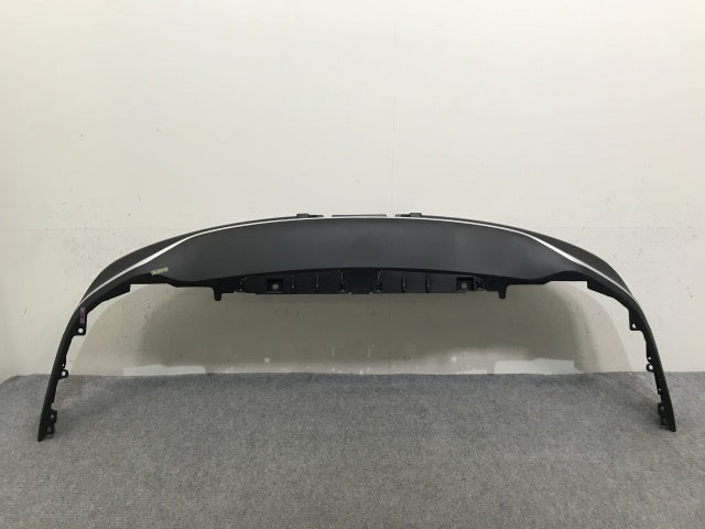 新車取り外し!クラウン クロスオーバー AZSH35 RS/TZSH35 純正 リア スポイラー ディフューザー/アンダー 52169-30320 素地 トヨタ(138458)