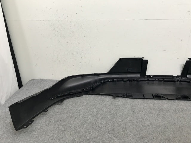 新車取り外し!クラウン クロスオーバー AZSH35 RS/TZSH35 純正 リア スポイラー ディフューザー/アンダー 52169-30320 素地 トヨタ(138458)