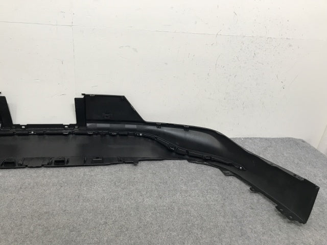 新車取り外し!クラウン クロスオーバー AZSH35 RS/TZSH35 純正 リア スポイラー ディフューザー/アンダー 52169-30320 素地 トヨタ(138458)