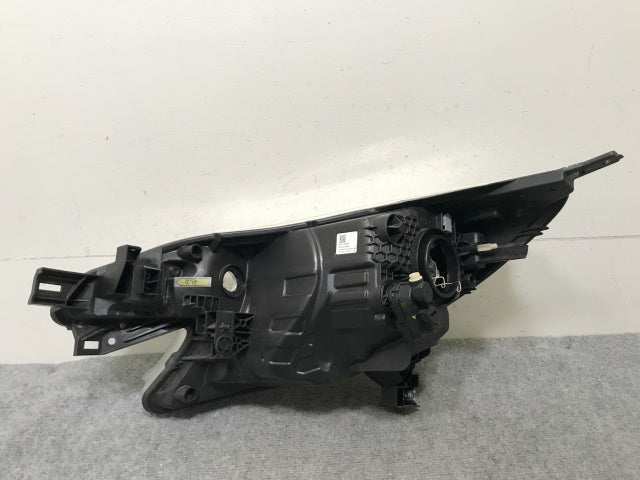 ノート/NOTE E12/NE12 e-POWER/HE12/SNE12 純正 前期/中期 右 ヘッドライト ハロゲン レベライザー ICHIKOH 1868/26010 3VA5A(138473)