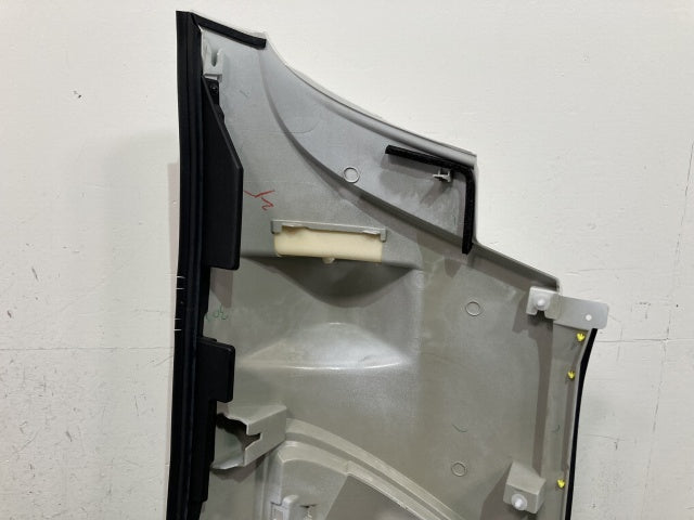 新車取り外し!フォワード 5代目/2007- 純正 前期 左 フロント コーナーパネル/コーナーカバー ホワイト ソリッド いすゞ(138626)