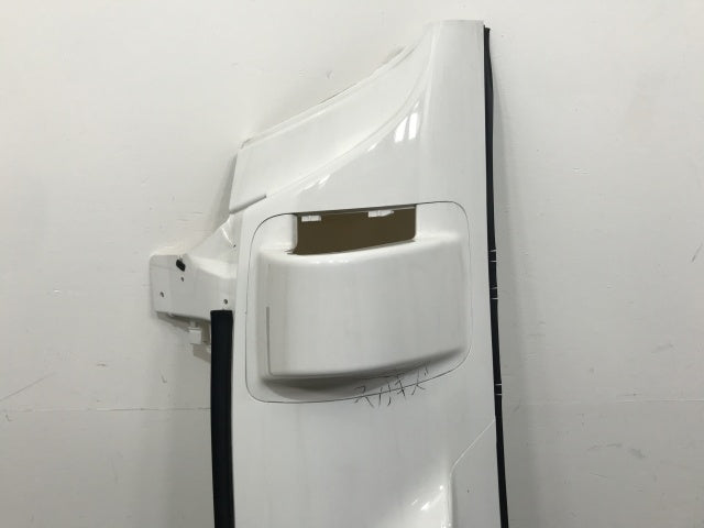 新車取り外し!ギガ ファイブスター 大型 2代目 2015- 純正 中期 左 フロント コーナーパネル/コーナーカバー VC60 ホワイト いすゞ(138629)