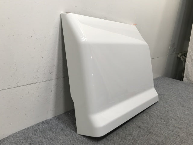 新車取り外し!ギガ 大型 2代目 2015- 10t 純正 右 リア フェンダー ホワイト ソリッド いすゞ(138651)