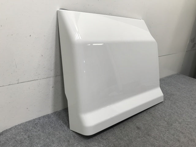 新車取り外し!ギガ 大型 2代目 2015- 10t 純正 右 リア フェンダー ホワイト ソリッド いすゞ(138657)