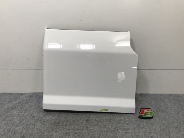 新車取り外し!ギガ 大型 2代目 2015- 10t 純正 右 リア フェンダー ホワイト ソリッド いすゞ(138661)