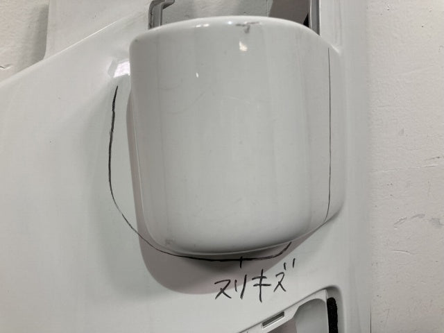 新車取り外し!フォワード 5代目/2021- 純正 左 フロント コーナーパネル/コーナーカバー ホワイト ソリッド いすゞ(138672)