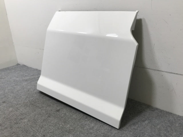 新車取り外し!ギガ 大型 2代目 2015- 10t 純正 右 リア フェンダー ホワイト ソリッド いすゞ(138684)