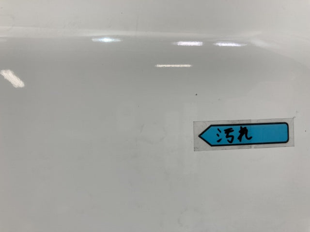 新車取り外し!ギガ 大型 2代目 2015- 10t 純正 右 リア フェンダー ホワイト ソリッド いすゞ(138696)