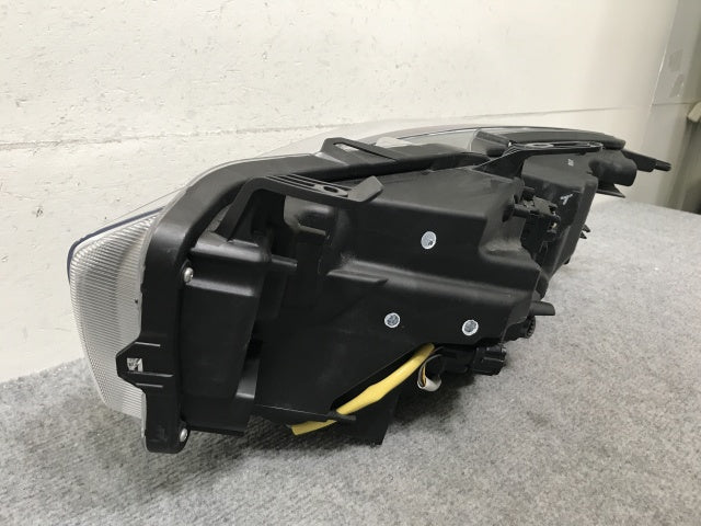 スカイライン V37/YV37/HV37/HNV37/ZV37 純正 中期 右 ヘッドライト/ランプ LED レベライザー 刻印イ KOITO 100-23743 日産(138712)