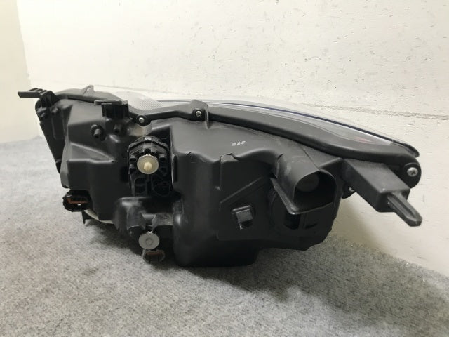 スカイライン V37/YV37/HV37/HNV37/ZV37 純正 中期 右 ヘッドライト/ランプ LED レベライザー 刻印イ KOITO 100-23743 日産(138712)