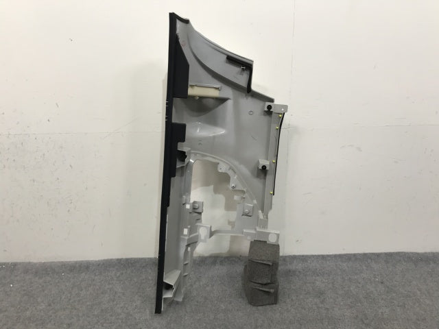 新車取り外し!フォワード 5代目/2021- 純正 後期 左 フロント コーナーパネル/コーナーカバー ホワイト ソリッド いすゞ(138740)