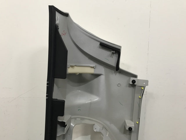 新車取り外し!フォワード 5代目/2021- 純正 後期 左 フロント コーナーパネル/コーナーカバー ホワイト ソリッド いすゞ(138740)