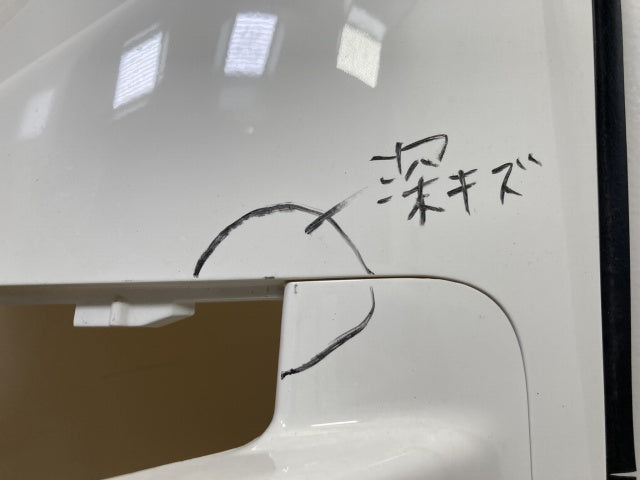 新車取り外し!ギガ 大型 2代目 2015- 10t 純正 中期 左 フロント コーナーパネル/コーナーカバー VC60 ホワイト ソリッド いすゞ(138766)