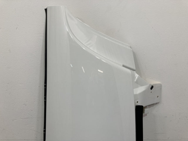 新車取り外し!ギガ 大型 2代目 2015- 10t 純正 中期 右 フロント コーナーパネル/コーナーカバー VC60 ホワイト ソリッド いすゞ(138767)