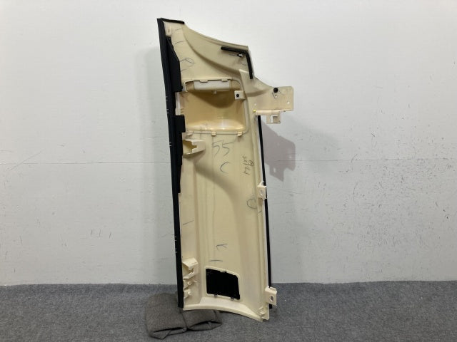 新車取り外し!ギガ 大型 2代目 2015- 10t 純正 後期 左 フロント コーナーパネル/コーナーカバー VC69 ホワイト ソリッド いすゞ(138771)