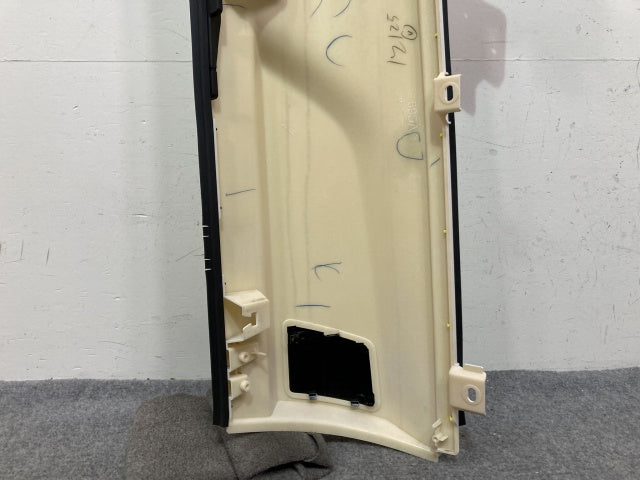 新車取り外し!ギガ 大型 2代目 2015- 10t 純正 後期 左 フロント コーナーパネル/コーナーカバー VC69 ホワイト ソリッド いすゞ(138771)