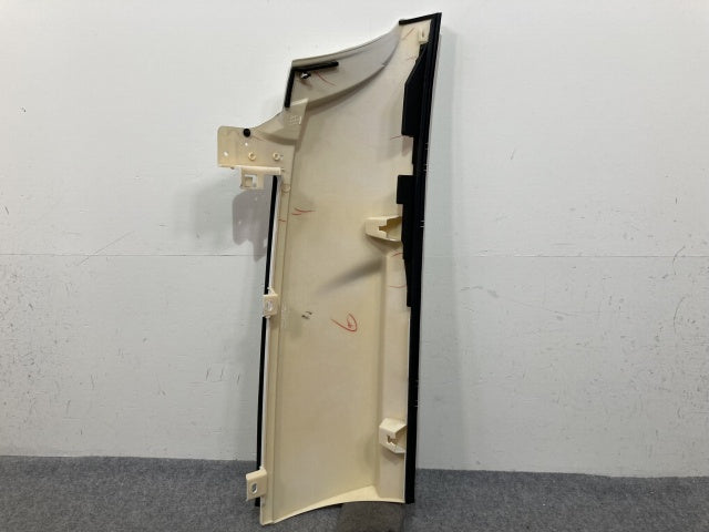 新車取り外し!ギガ 大型 2代目 2015- 10t 純正 右 フロント コーナーパネル/コーナーカバー VC60 ホワイト ソリッド いすゞ(138778)