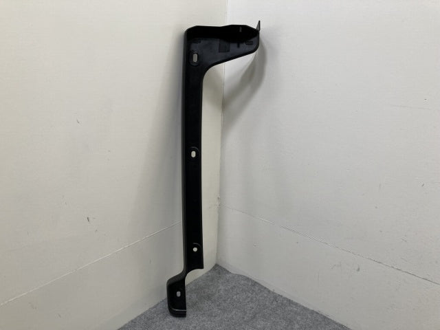 新品!ギガ 大型 2代目 2015- 10t 純正 右 フロント バンパー エンドカバー 9-88491284-0 素地 いすゞ(138808)