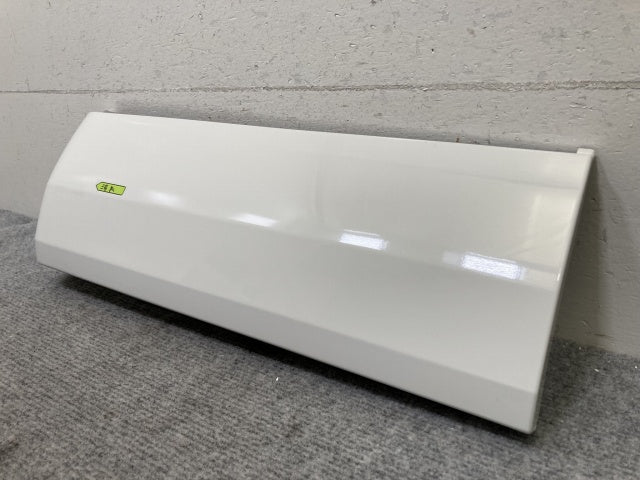 新車取り外し!フォワード 5代目/2007- 純正 右 リア フェンダー フルキャブ用 ホワイト ソリッド いすゞ(138823)