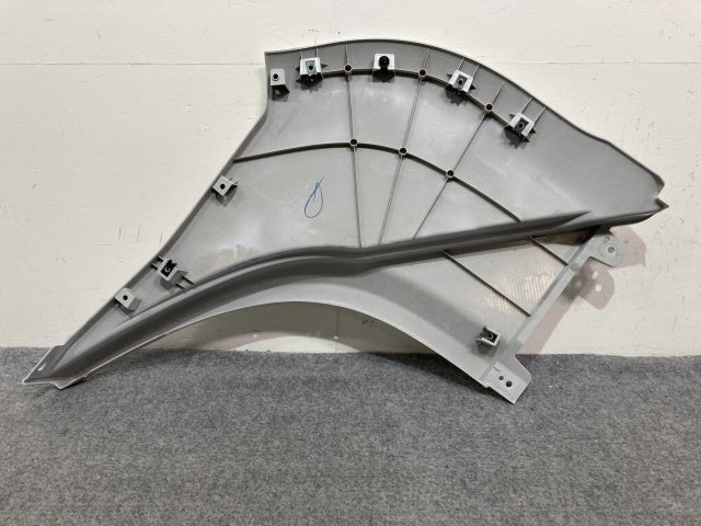 新車取り外し!ギガ 大型 2代目 2015- 10t 純正 右 フロント フェンダー ホワイト ソリッド いすゞ(138825)