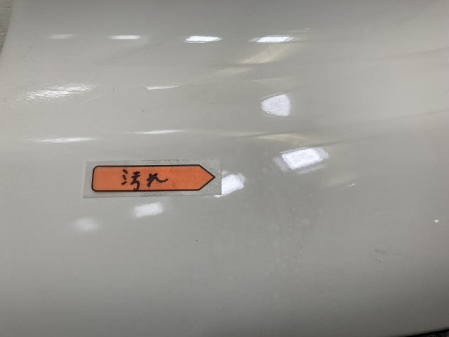 新車取り外し!ギガ 大型 2代目 2015- 10t 純正 左 アッパー フロント コーナーパネル/コーナーカバー ホワイト ソリッド いすゞ(138827)