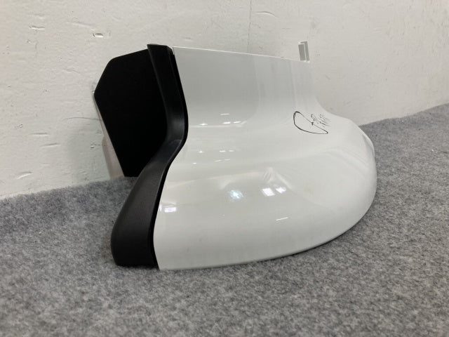 新車取り外し!ギガ 大型 2代目 2015- 10t 純正 右 アッパー フロント コーナーパネル/コーナーカバー ホワイト ソリッド いすゞ(138829)