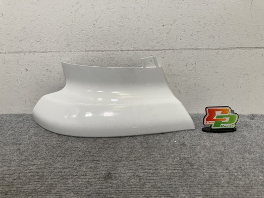 新車取り外し!ギガ 大型 2代目 2015- 10t 純正 右 アッパー フロント コーナーパネル/コーナーカバー ホワイト ソリッド いすゞ(138833)