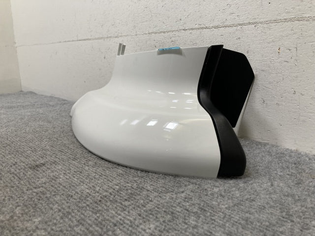 新車取り外し!ギガ 大型 2代目 2015- 10t 純正 左 アッパー フロント コーナーパネル/コーナーカバー ホワイト ソリッド いすゞ(138836)
