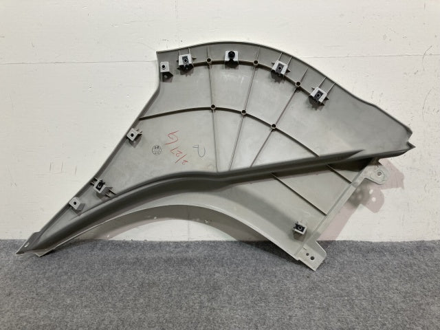 新車取り外し!ギガ 大型 2代目 2015- 10t 純正 右 フロント フェンダー ホワイト ソリッド いすゞ(138840)