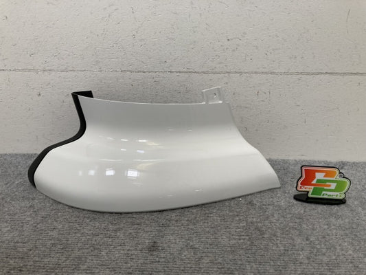 新車取り外し!ギガ 大型 2代目 2015- 10t 純正 右 アッパー フロント コーナーパネル/コーナーカバー ホワイト ソリッド いすゞ(138843)