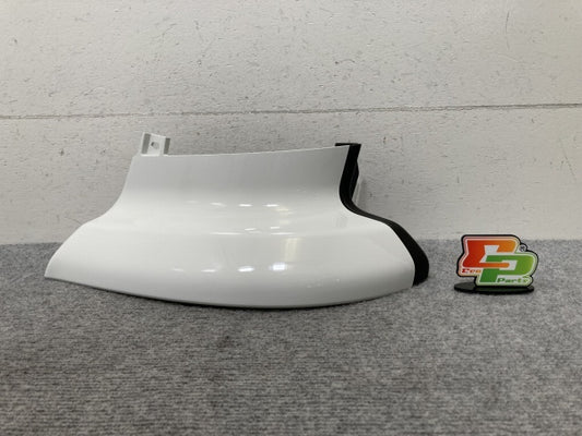 新車取り外し!ギガ 大型 2代目 2015- 10t 純正 左 アッパー フロント コーナーパネル/コーナーカバー ホワイト ソリッド いすゞ(138846)