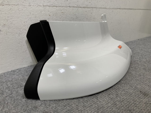新車取り外し!ギガ 大型 2代目 2015- 10t 純正 右 アッパー フロント コーナーパネル/コーナーカバー ホワイト ソリッド いすゞ(138855)
