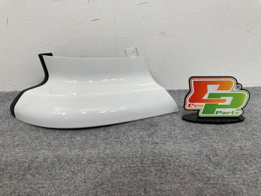 新車取り外し!ギガ 大型 2代目 2015- 10t 純正 右 アッパー フロント コーナーパネル/コーナーカバー ホワイト ソリッド いすゞ(138861)