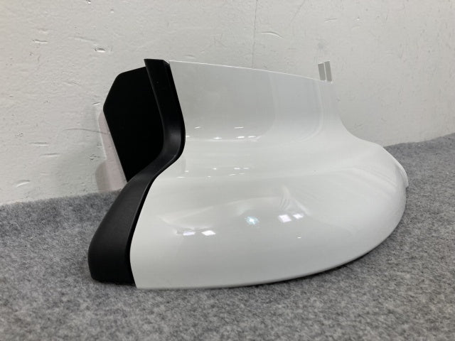新車取り外し!ギガ 大型 2代目 2015- 10t 純正 右 アッパー フロント コーナーパネル/コーナーカバー ホワイト ソリッド いすゞ(138861)