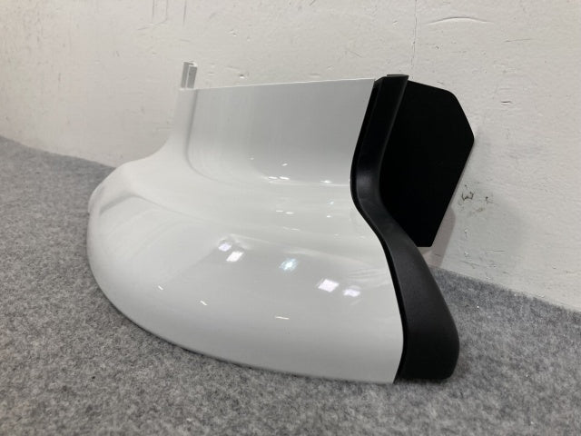 新車取り外し!ギガ 大型 2代目 2015- 10t 純正 左 アッパー フロント コーナーパネル/コーナーカバー ホワイト ソリッド いすゞ(138870)