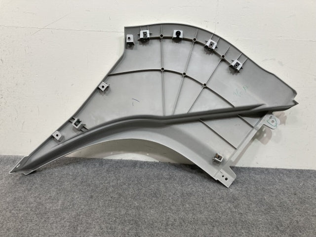 新車取り外し!ギガ 大型 2代目 2015- 10t 純正 右 フロント フェンダー ホワイト ソリッド いすゞ(138895)