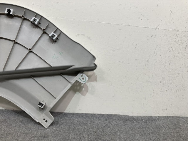 新車取り外し!ギガ 大型 2代目 2015- 10t 純正 右 フロント フェンダー ホワイト ソリッド いすゞ(138895)
