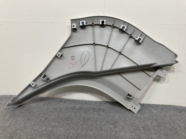新車取り外し!ギガ 大型 2代目 2015- 10t 純正 右 フロント フェンダー ホワイト ソリッド いすゞ(138910)