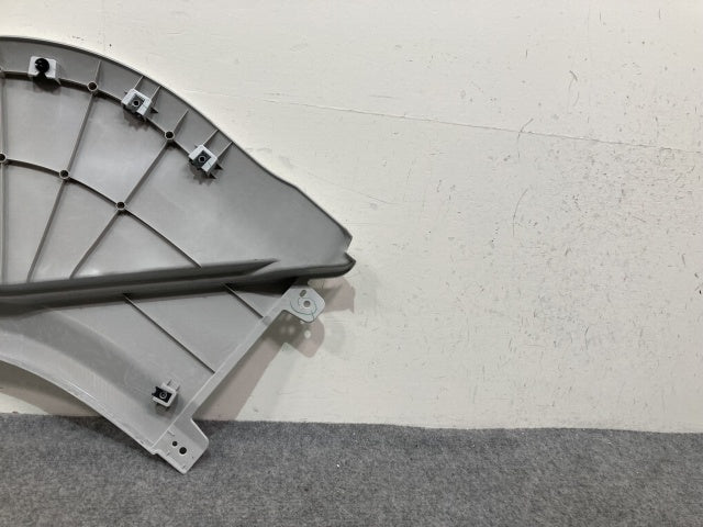 新車取り外し!ギガ 大型 2代目 2015- 10t 純正 右 フロント フェンダー ホワイト ソリッド いすゞ(138916)