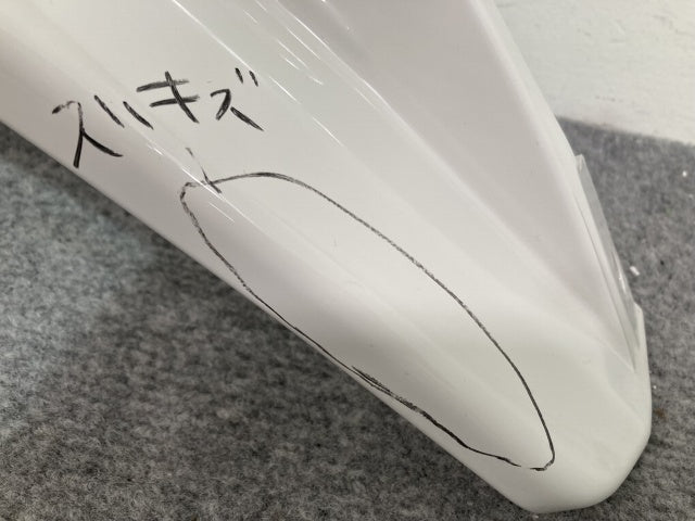 新車取り外し!ギガ 大型 2代目 2015- 10t 純正 右 フロント フェンダー ホワイト ソリッド いすゞ(138918)