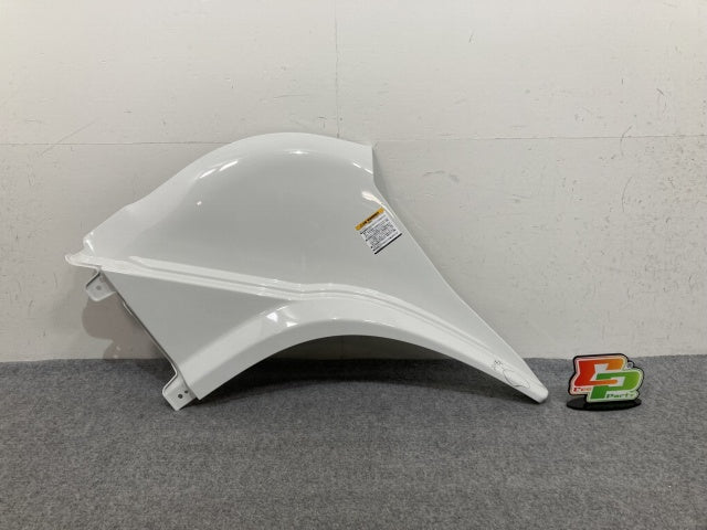 新車取り外し!ギガ 大型 2代目 2015- 10t 純正 右 フロント フェンダー ホワイト ソリッド いすゞ(138919)