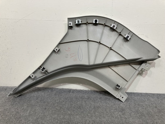新車取り外し!ギガ 大型 2代目 2015- 10t 純正 右 フロント フェンダー ホワイト ソリッド いすゞ(138919)