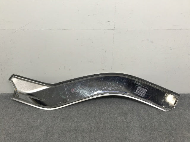 ギガ 大型 2代目 2015- 10t 純正 右 アッパー フロント ドア パネル 1-8679-2141-* メッキ いすゞ(138936)