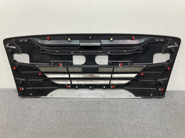 新車取り外し!ギガ 大型 2代目 2015- 10t 純正 フロント グリル/ラジエーターグリル ホワイト ソリッド いすゞ(138945)